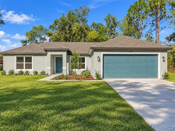 8770 N Gilovu Dr, Citrus Springs, FL 34433