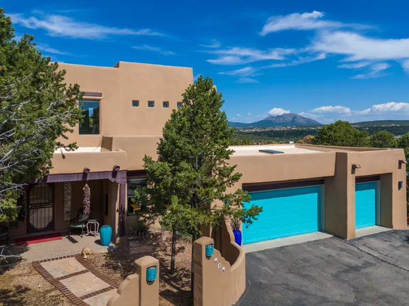 5 Calle De Oro, Tijeras, NM 87059