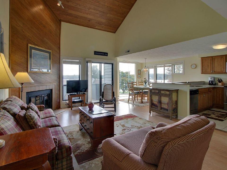 1st image of 25 Clubhouse Tower Cir #712