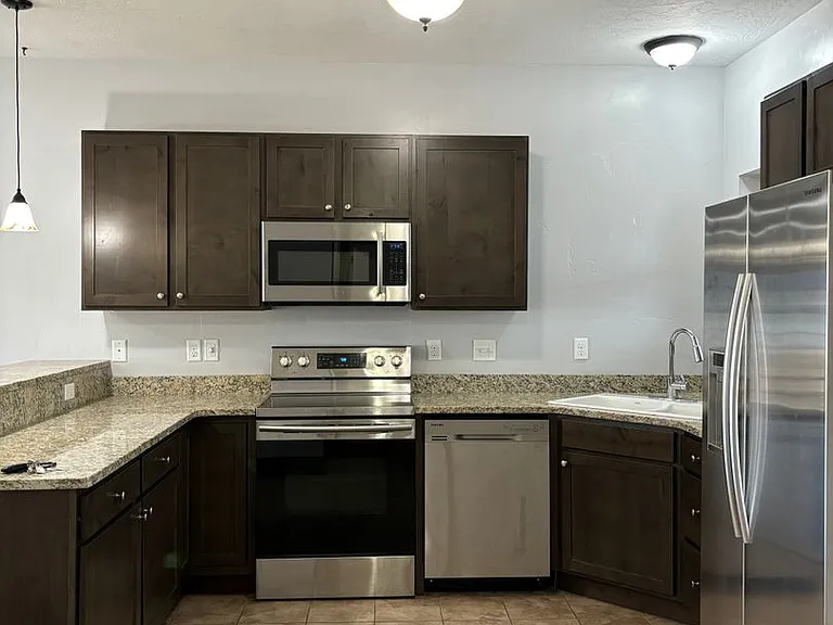 4100 Mullan Rd #809 — Photo 8