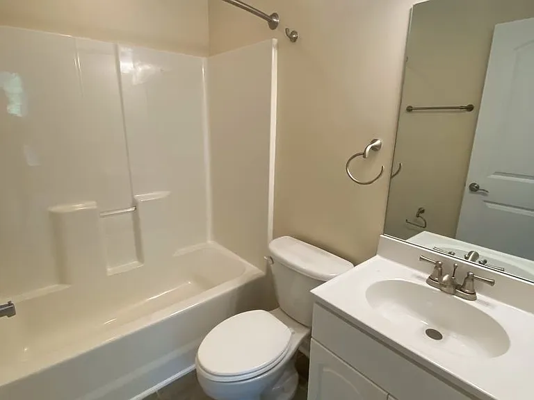 11 Maverick Dr — Photo 224