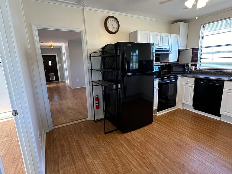 28442 Miller Rd — Photo 12