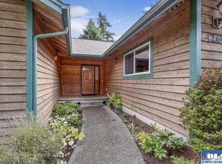 4266 Holcomb St, Port Townsend, WA 98368