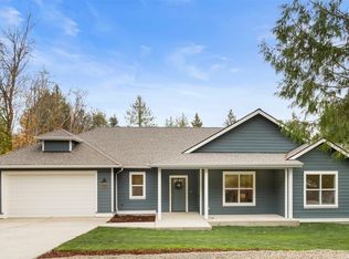 381 Rainier Ln, Port Ludlow, WA 98365