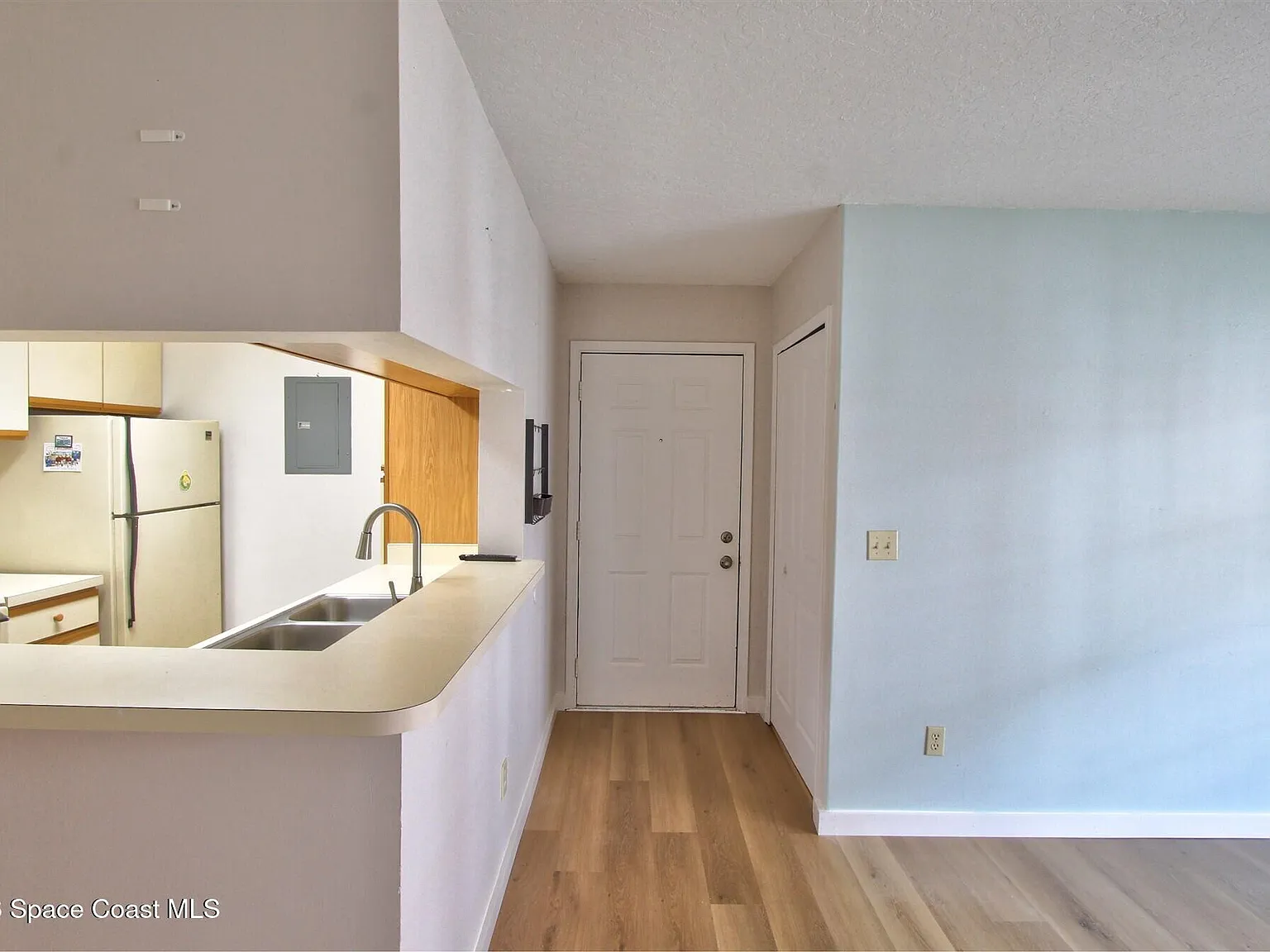1 bed, 1.0 bath, 752 sqft, $1,350 — Photo 4