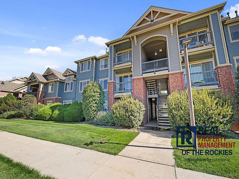 2133 Krisron Rd #C-207 — Photo 2