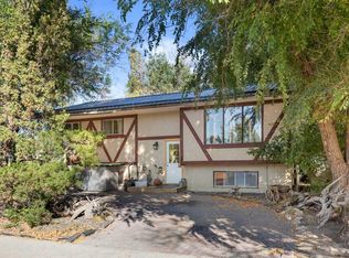 8 S Cypress Way SE, Medicine Hat, AB T1B 1G7