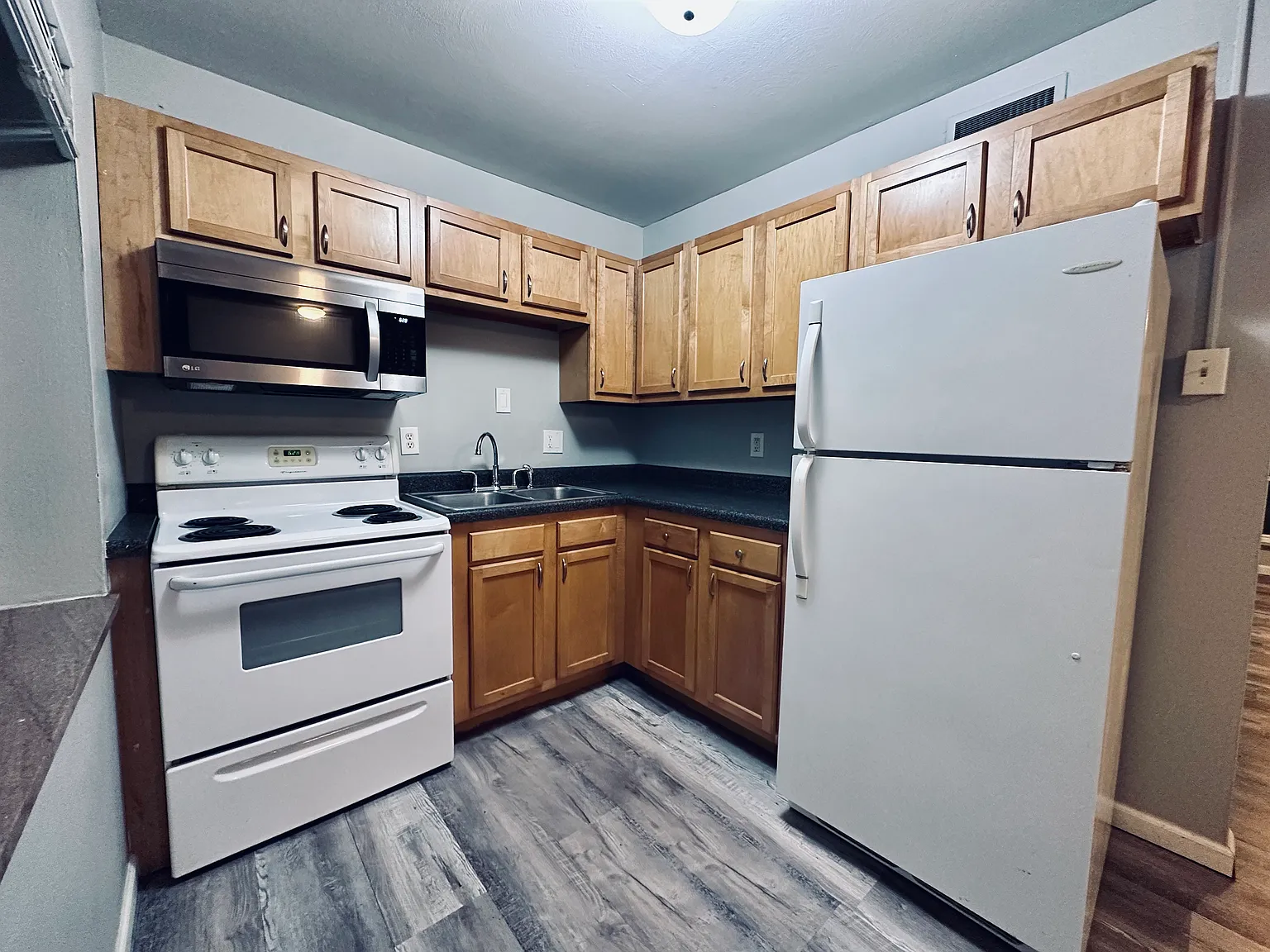 1 bed, 800 sqft, $900 — Photo 4