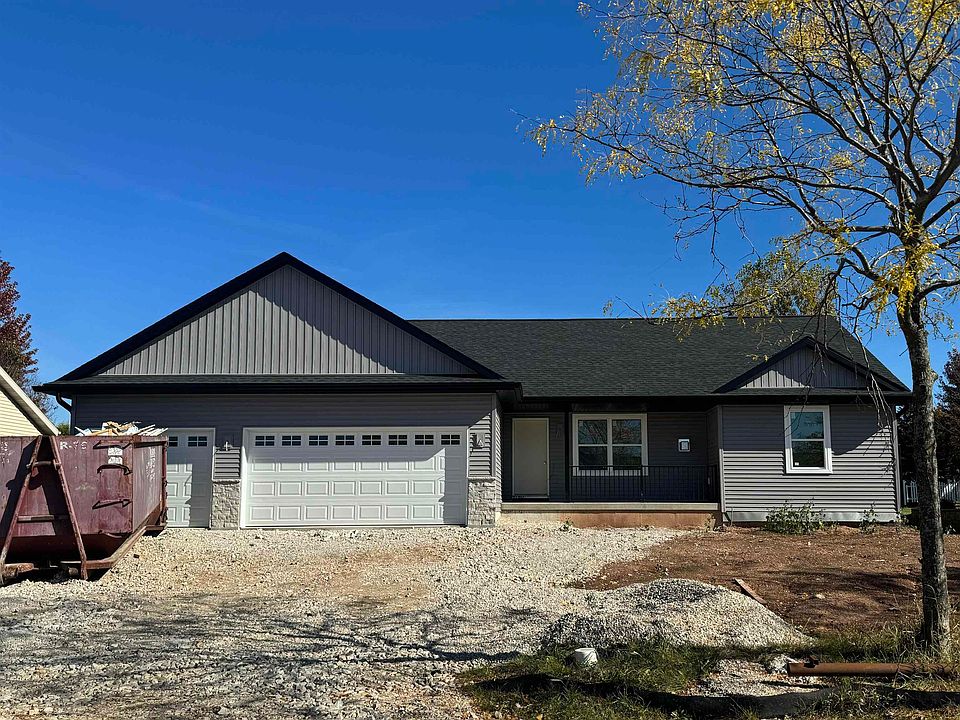 1st image of 523 Dewberry Dr