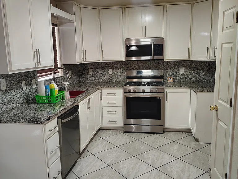 14224 Desert Ash Dr — Photo 16