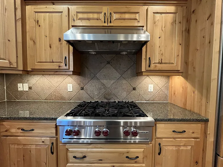 6435 McDuff Ct — Photo 15