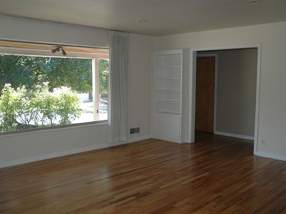 1st image of 1365 E Downington Ave