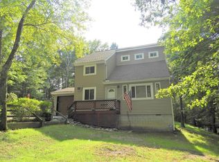 1111 Park Dr, East Stroudsburg, PA 18302