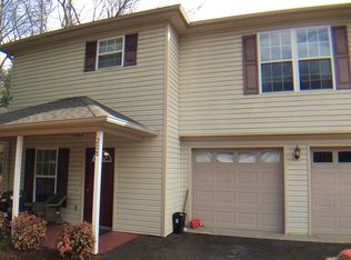 208 Reynolds Ave, Blacksburg, VA 24060