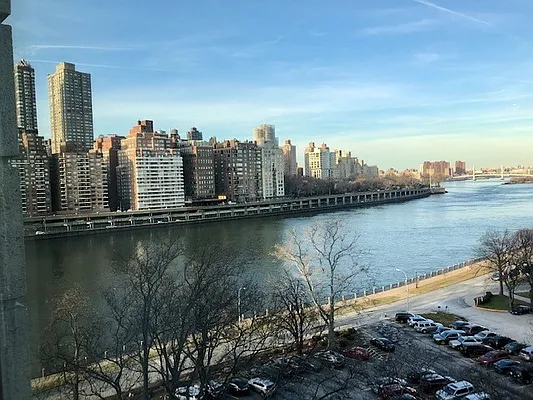 Rented by Bozzuto Management | media 27