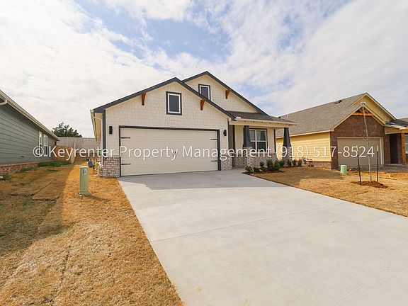 2nd image of 11506 E 94th Pl N