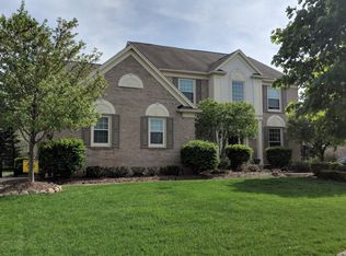 4220 Holly Ln, Rochester, MI 48306