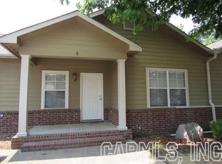 1410 Robins St #4, Conway, AR 72034