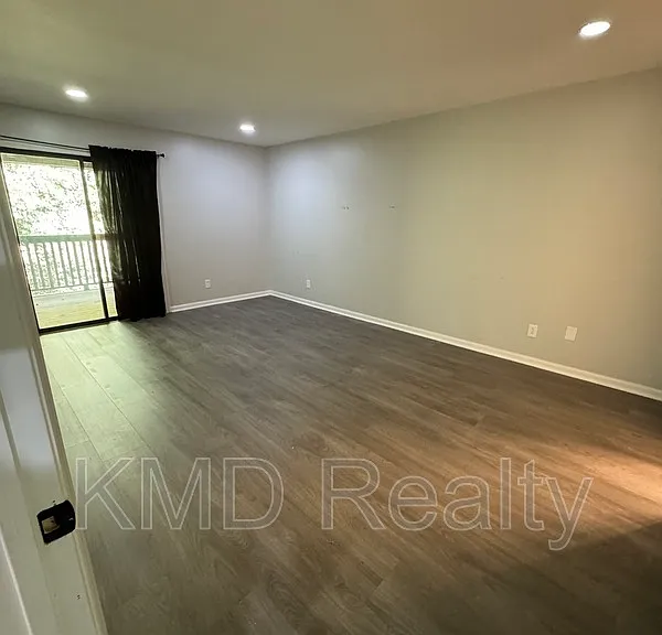 2501 Kilborne Dr #D — Photo 7