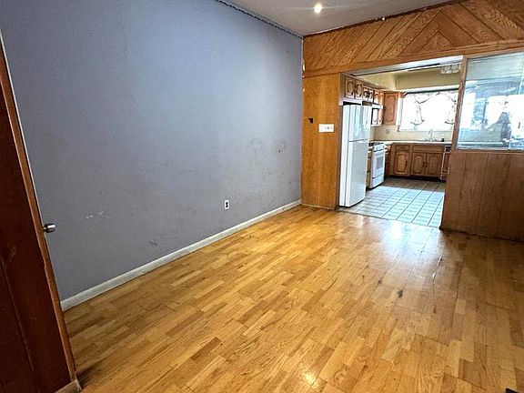5th image of 1134 W Ritner St