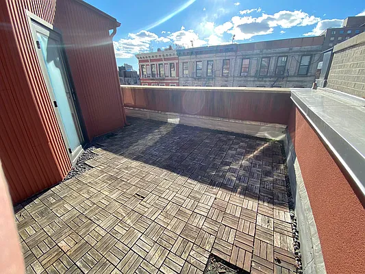 Rented by JM Preston Properties LLC | media 4