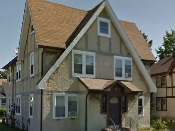 62 Vermont Ave, Hempstead, NY 11550