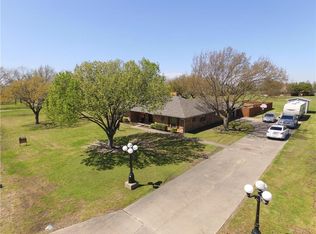 103 Martinek Ln, Palmer, TX 75152
