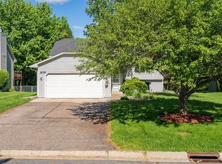 3578 Coachman Rd, Eagan, MN 55122
