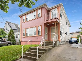 23847 148th Dr, Rosedale, NY 11422