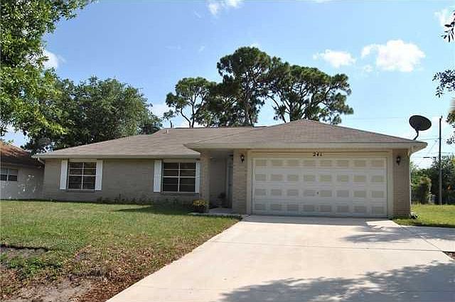 1st image of 241 SW Tulip Blvd