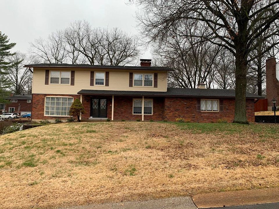 1st image of 633 Chartier Dr