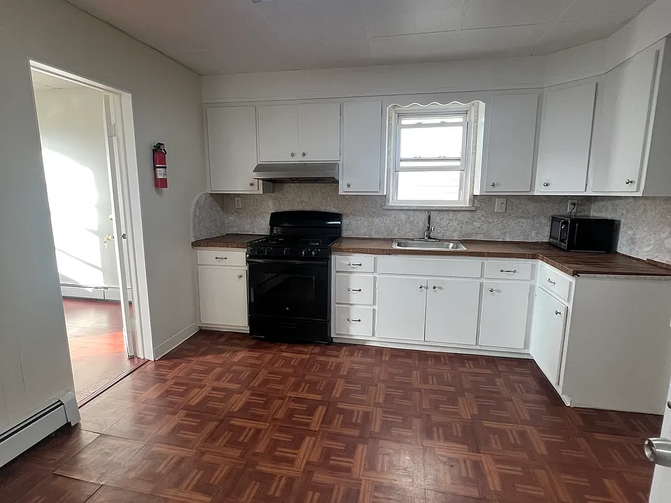 123 Collard St #2