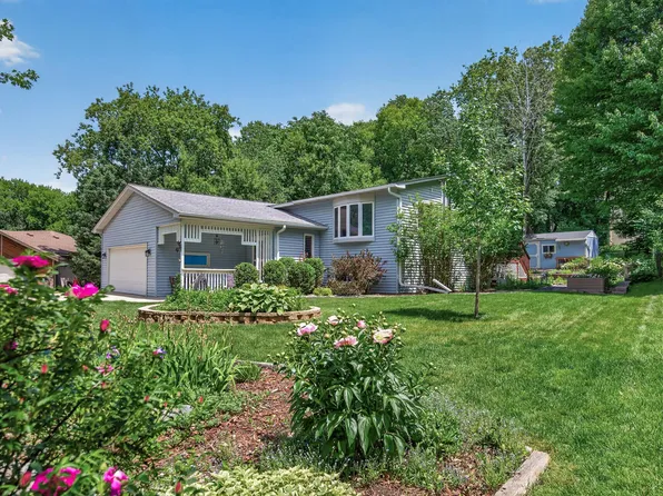 17130 Hemlock Ct, Lakeville, MN 55044