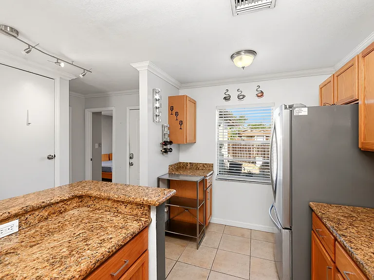 4410 Bar Harbor Dr — Photo 13