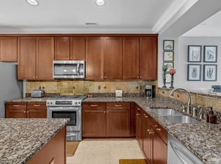 2012 Freeport Dr, Cary, NC 27519