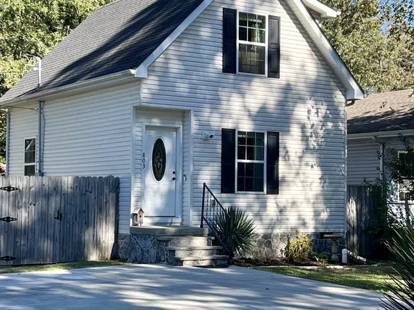 803 E Grizzard St, Tullahoma, TN 37388