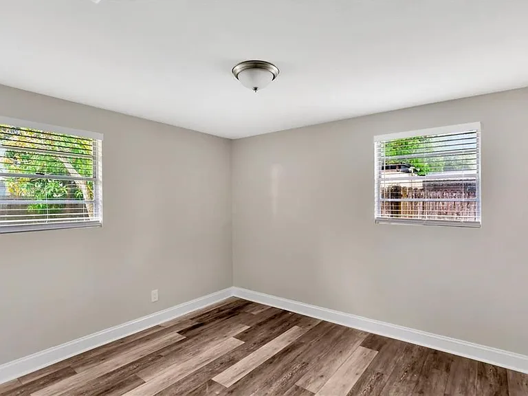 4105 W Mango Ave — Photo 11