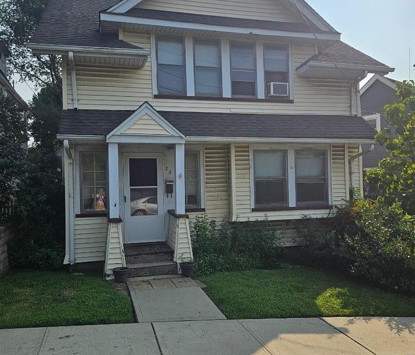 1st image of 23 Elm St