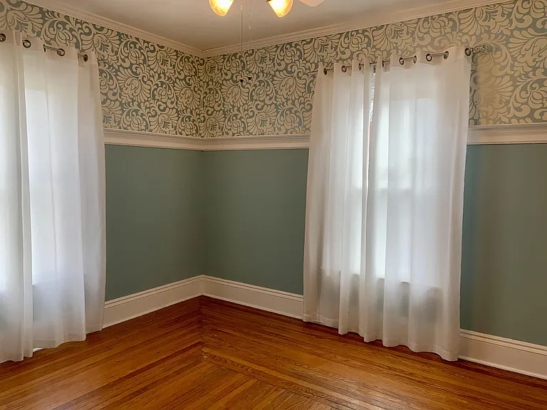 916 Pine Rd — Photo 10