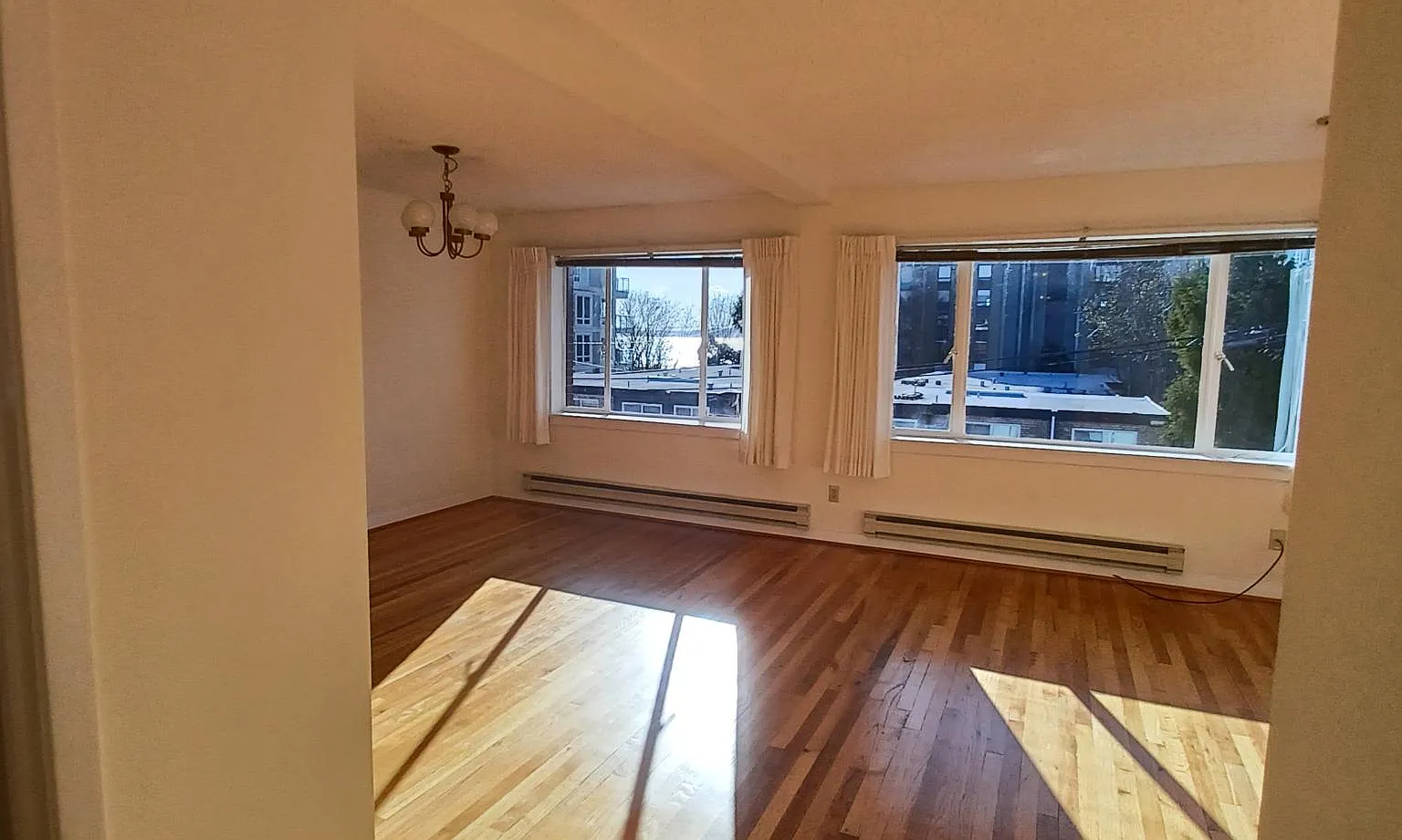 509 4th Ave W — Photo 2