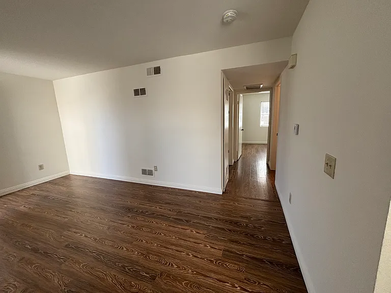 512 Chestnut Ave #3 — Photo 5