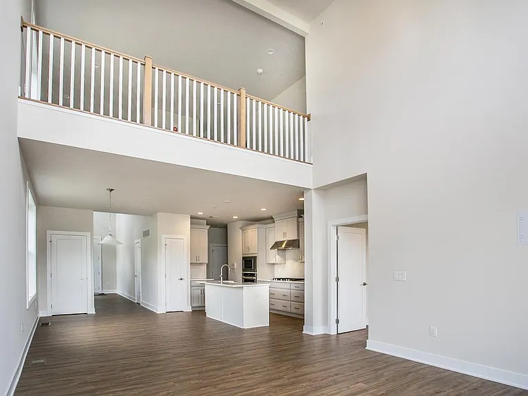 665 Levering St #665 — Photo 18