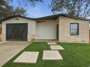 2050 Springvale Dr, San Antonio, TX 78227