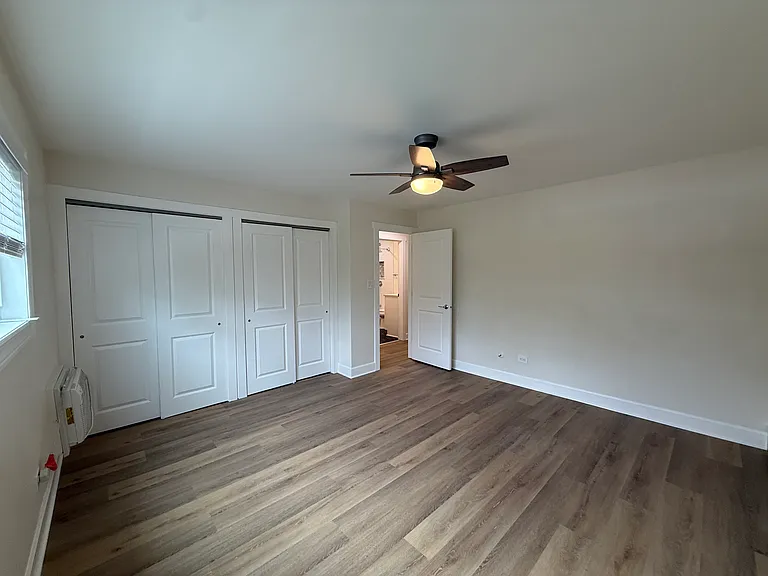 5548 W Cal Sag Rd #1W — Photo 6