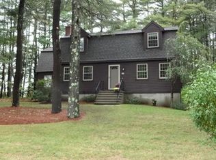 25 Green Valley Rd, Medway, MA 02053