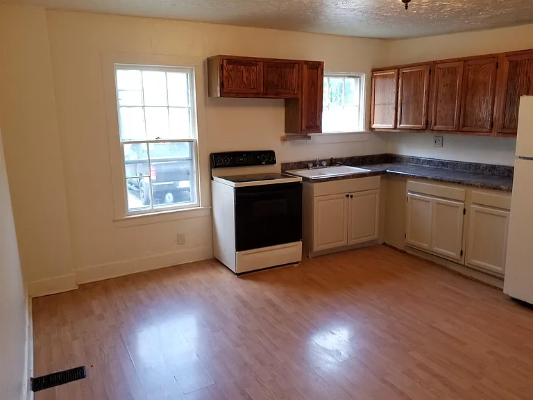 228 Canandaigua St #2 — Photo 2