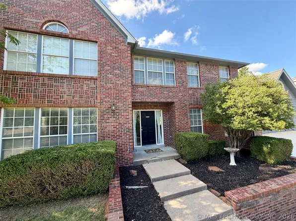 6811 E 65th Pl, Tulsa, OK 74133