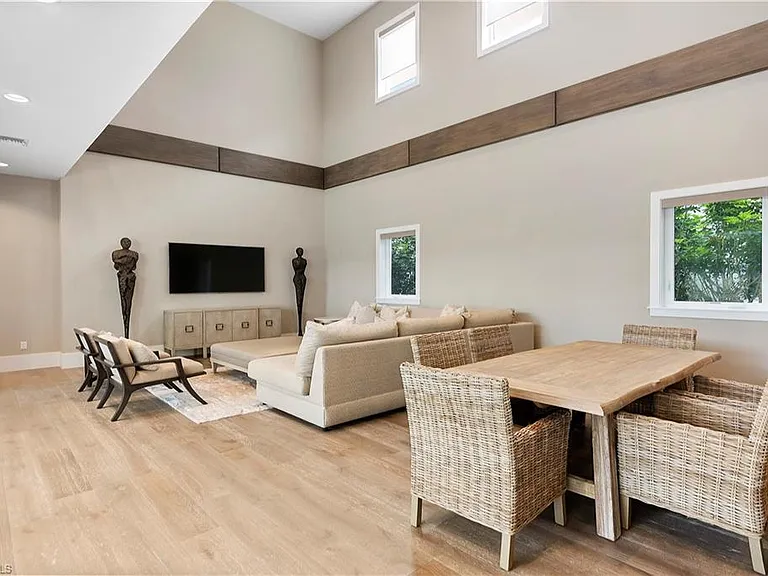 9169 Mercato Way — Photo 5