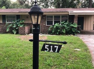 517 Mimosa Pl, Savannah, GA 31419