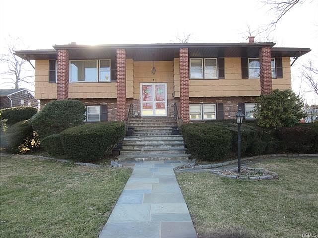1st image of 21 Frost Ln